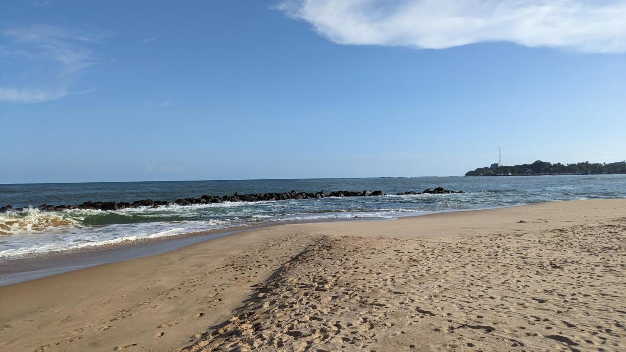 Canoe Beach Resort Tangalle Exterior photo