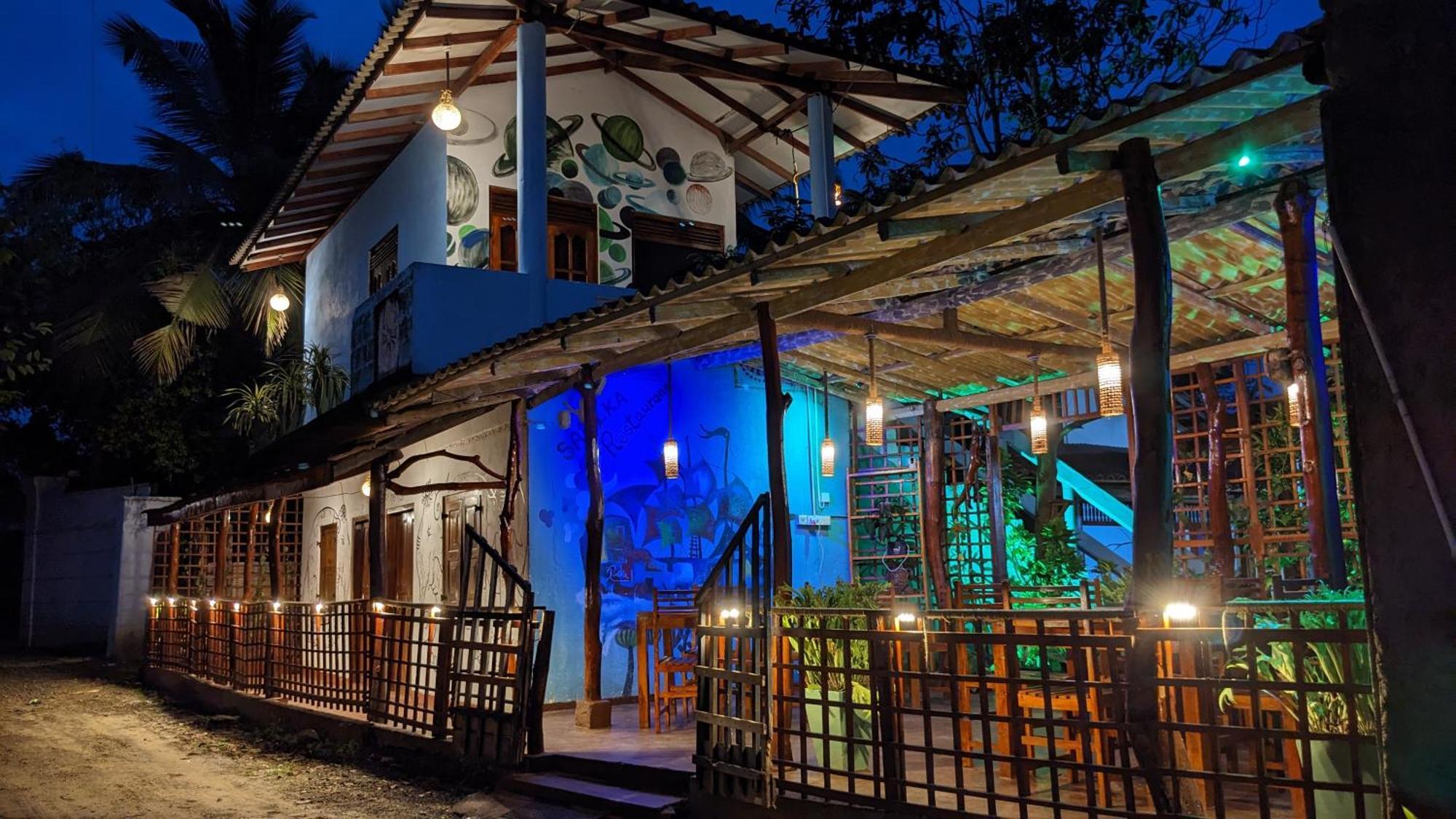 Canoe Beach Resort Tangalle Exterior photo