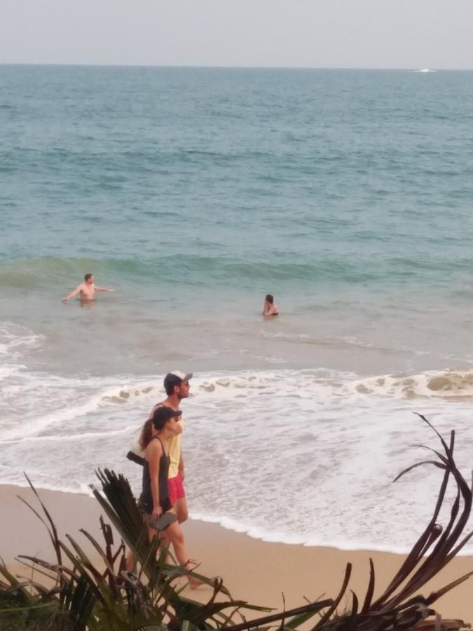 Canoe Beach Resort Tangalle Exterior photo